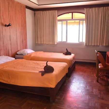 The Palm Delight Lodge Praia de Jomtien Exterior foto