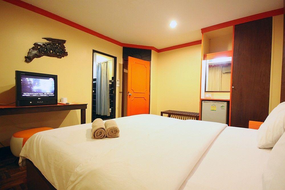 The Palm Delight Lodge Praia de Jomtien Exterior foto