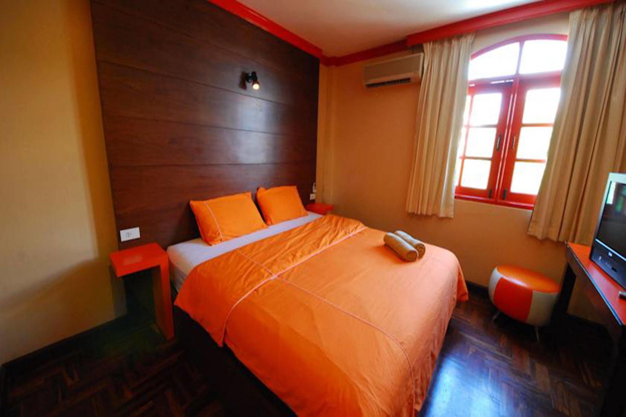 The Palm Delight Lodge Praia de Jomtien Exterior foto